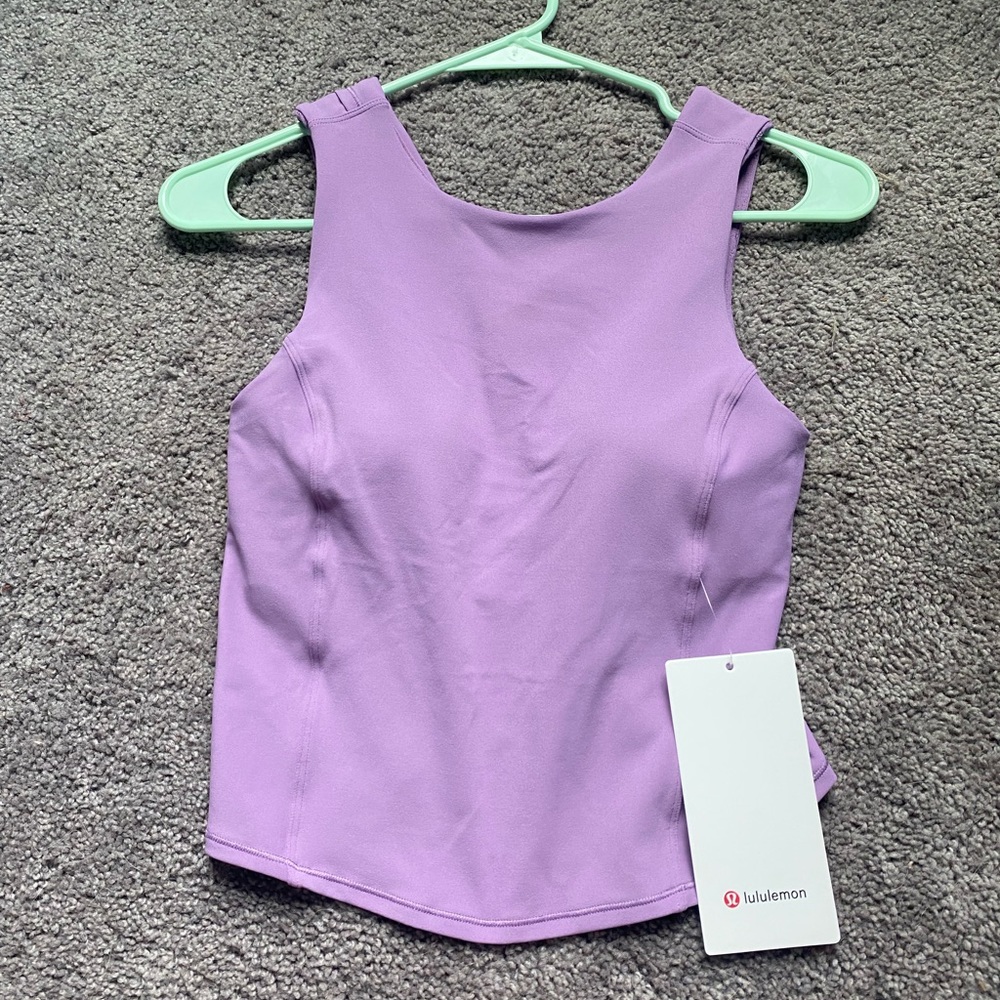 NWT- LuluLemon Nulu Twist Back Yoga Tank Size 4
